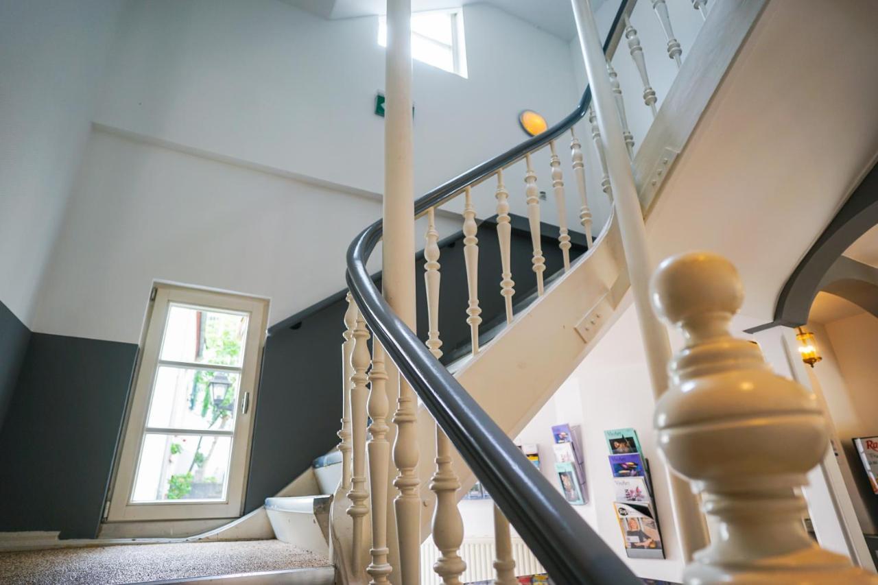 Hotel Am Schloss Biebrich فيسبادن المظهر الخارجي الصورة